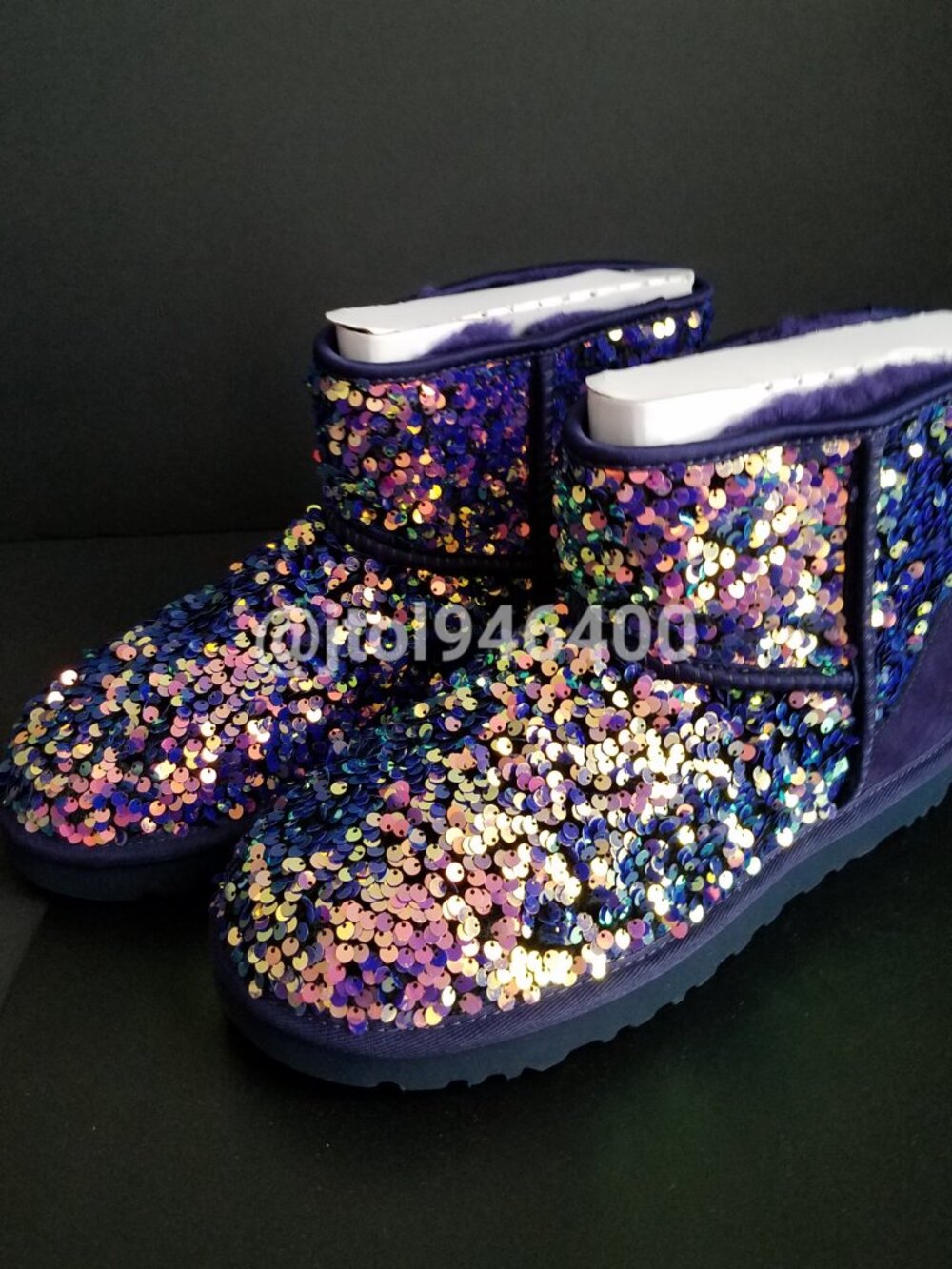 UGG Classic Mini Stellar Sequin Medallion Boots Size 9
